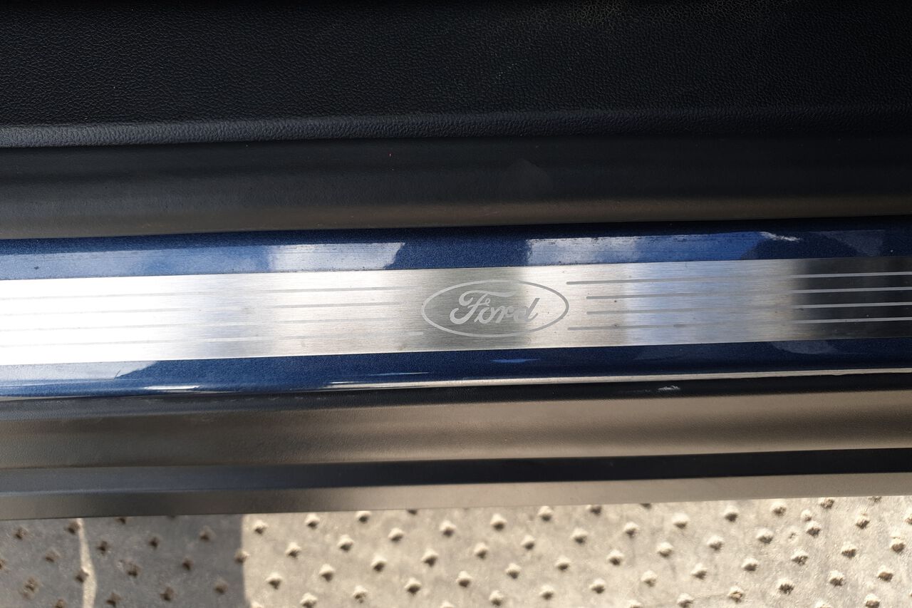 FORD FOCUS, , hi-res