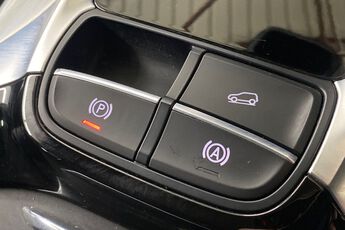 MG MOTOR UK HS, , hi-res
