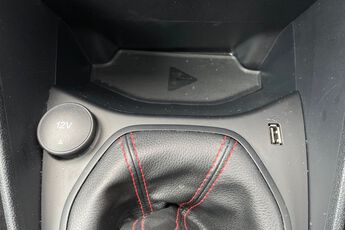 FORD FIESTA, , hi-res