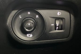 MG MOTOR UK MG4, , hi-res