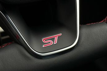 FORD FOCUS, , hi-res