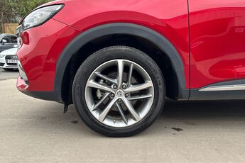 MG MOTOR UK HS, , hi-res