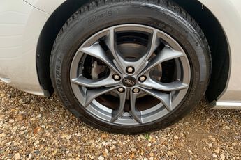 FORD FOCUS, , hi-res