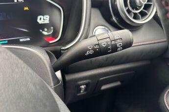 MG MOTOR UK HS, , hi-res