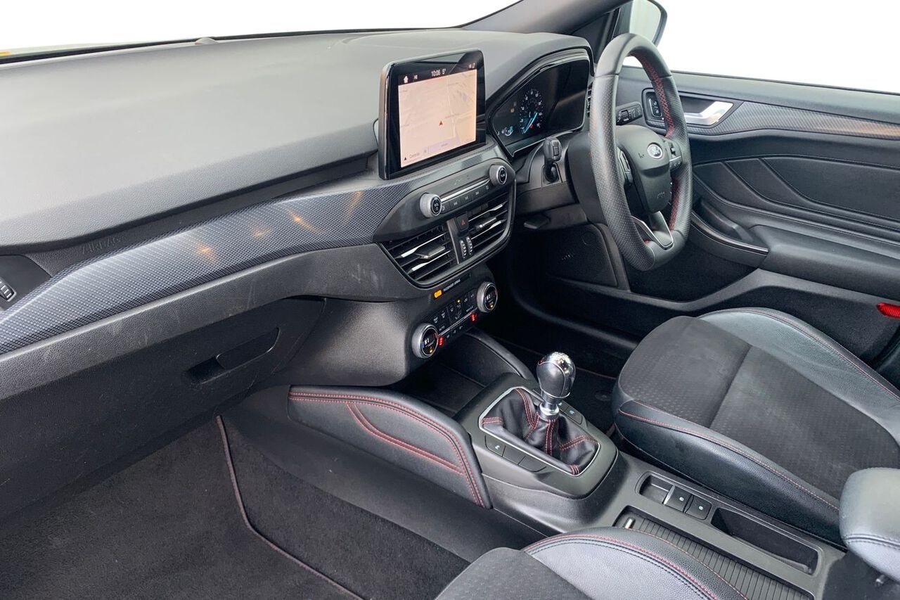 FORD FOCUS, , hi-res
