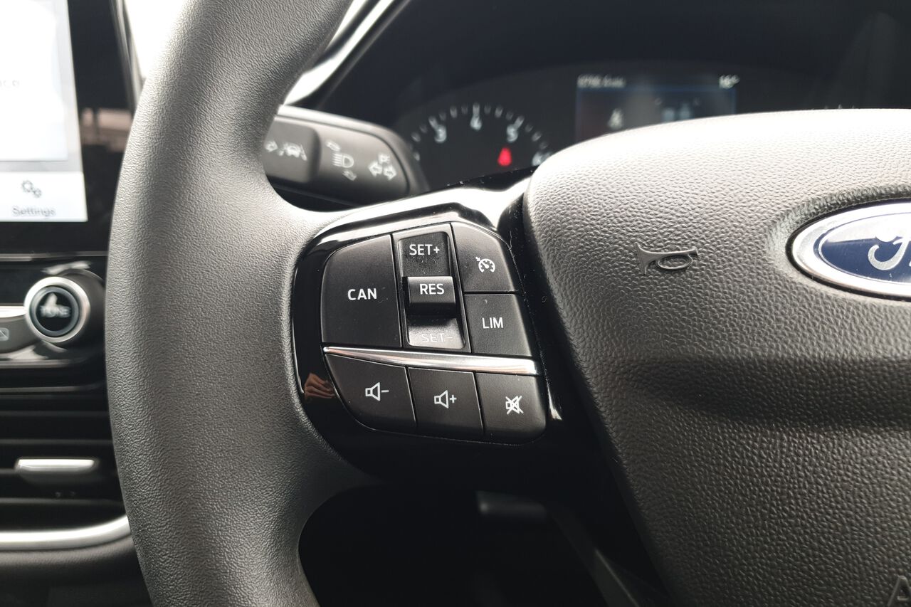 FORD FIESTA, , hi-res