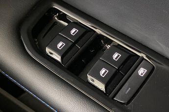 MG MOTOR UK MG4, , hi-res