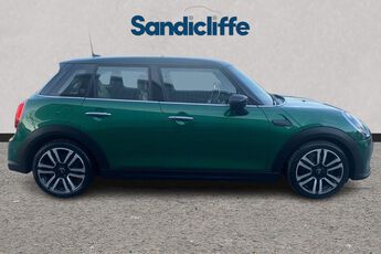 MINI HATCHBACK, , hi-res