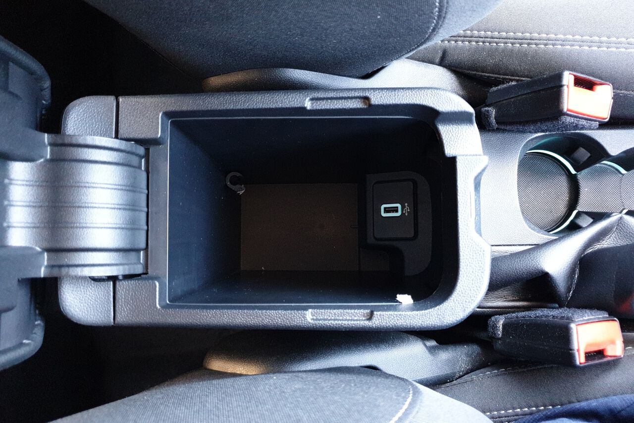 FORD FIESTA, , hi-res