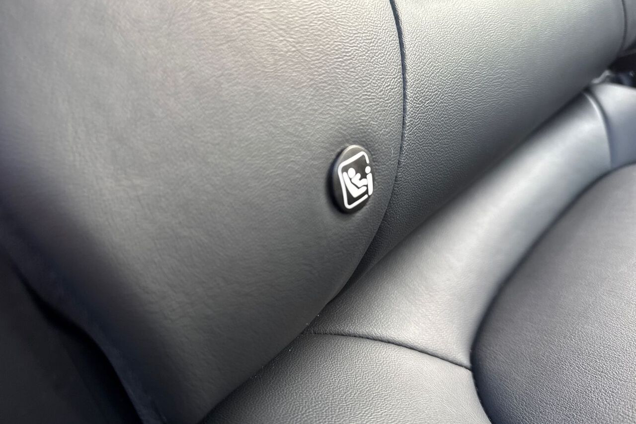 MG MOTOR UK HS, , hi-res