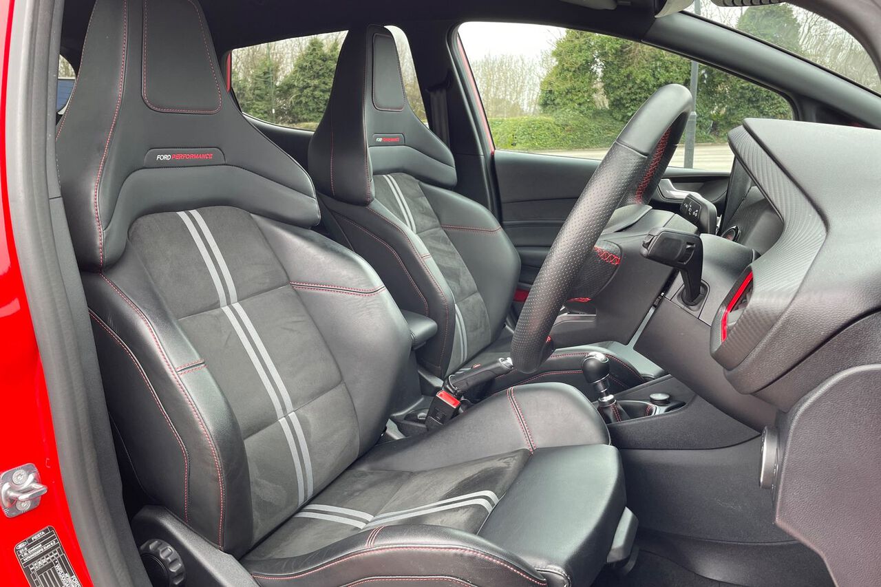 FORD FIESTA, , hi-res