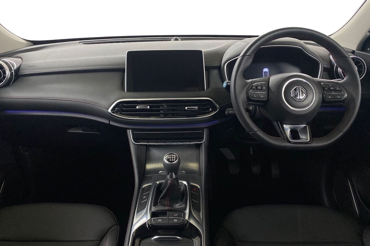 MG MOTOR UK HS, , hi-res