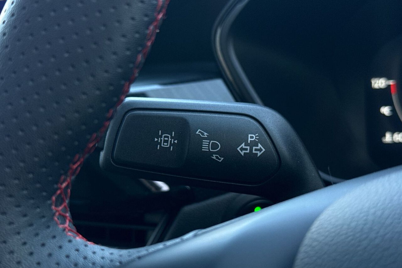 FORD KUGA, , hi-res