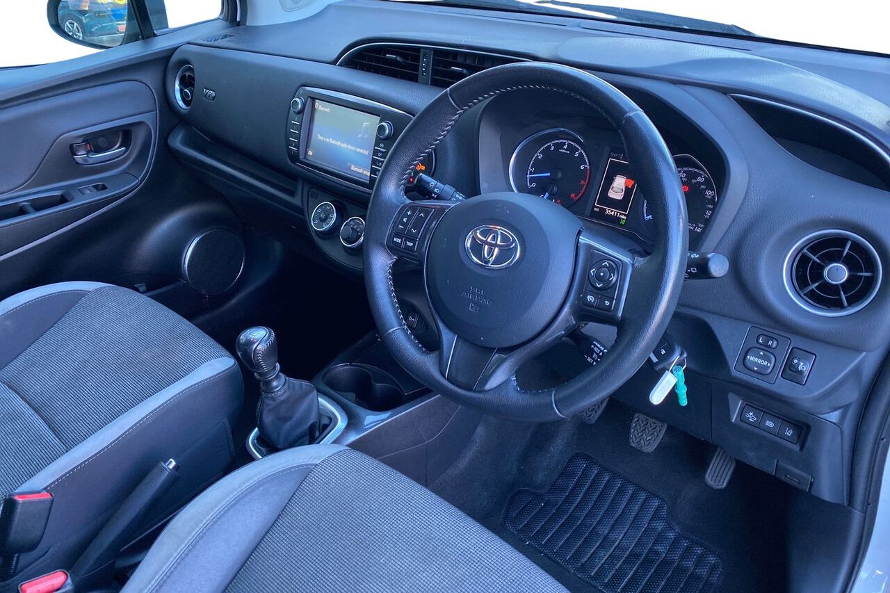 TOYOTA YARIS, , hi-res