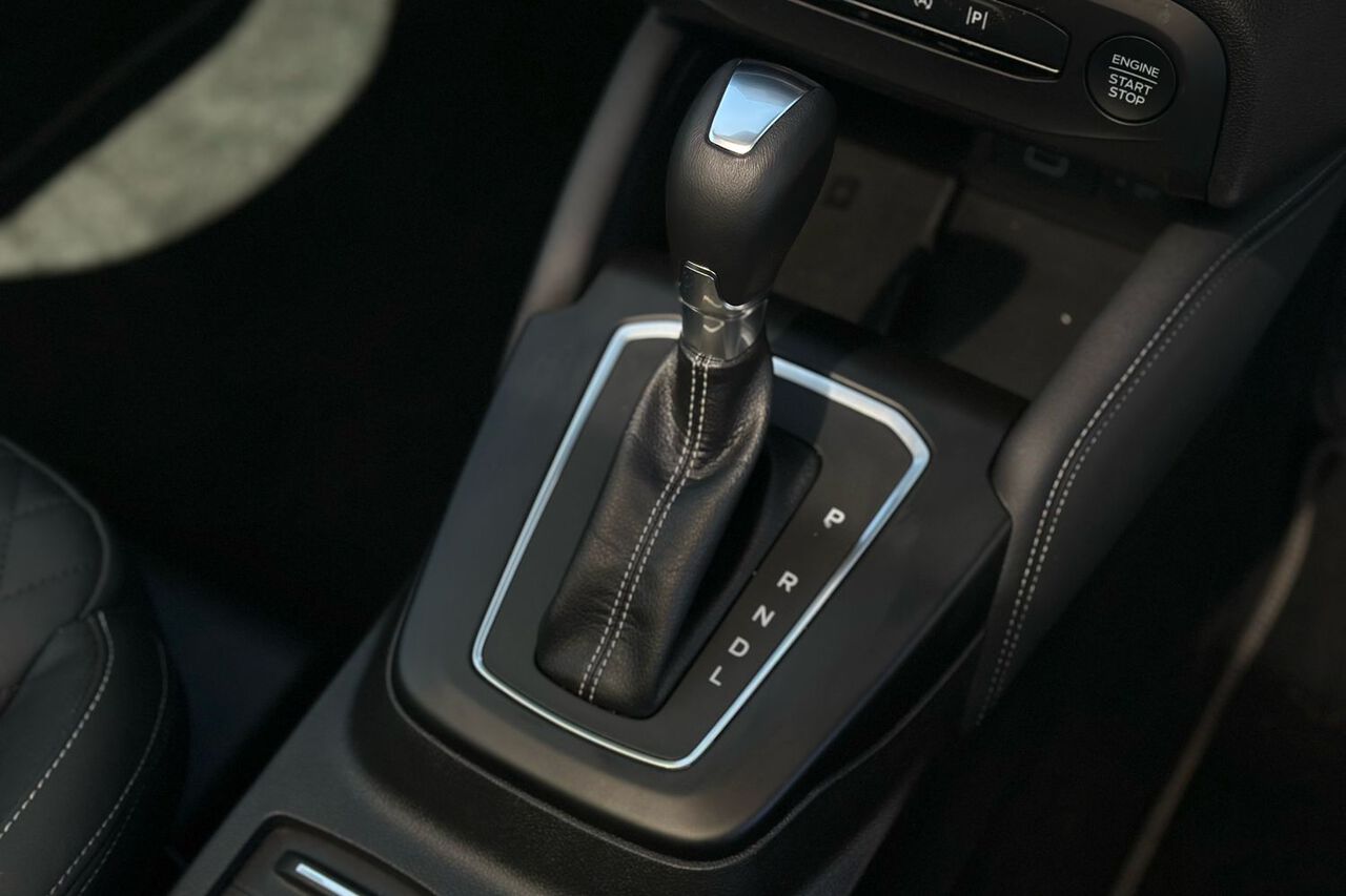 FORD FOCUS, , hi-res