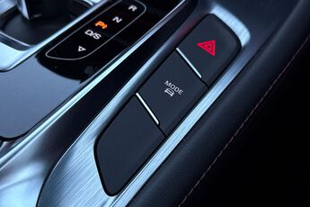 MG MOTOR UK HS, , hi-res