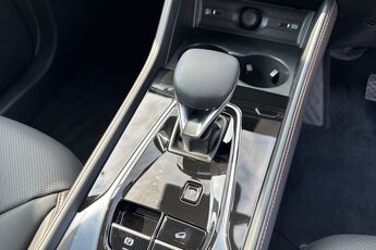 MG MOTOR UK HS, , hi-res