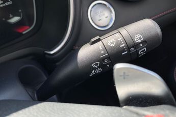 MG MOTOR UK HS, , hi-res