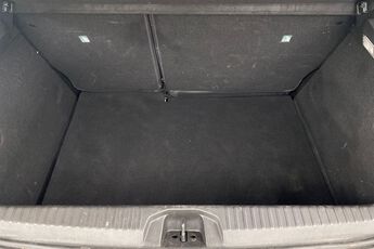 RENAULT CLIO, , hi-res
