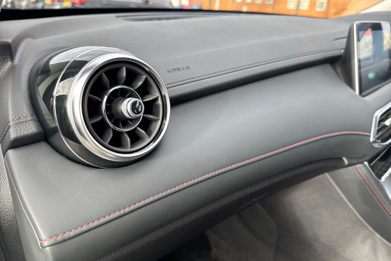MG MOTOR UK HS, , hi-res