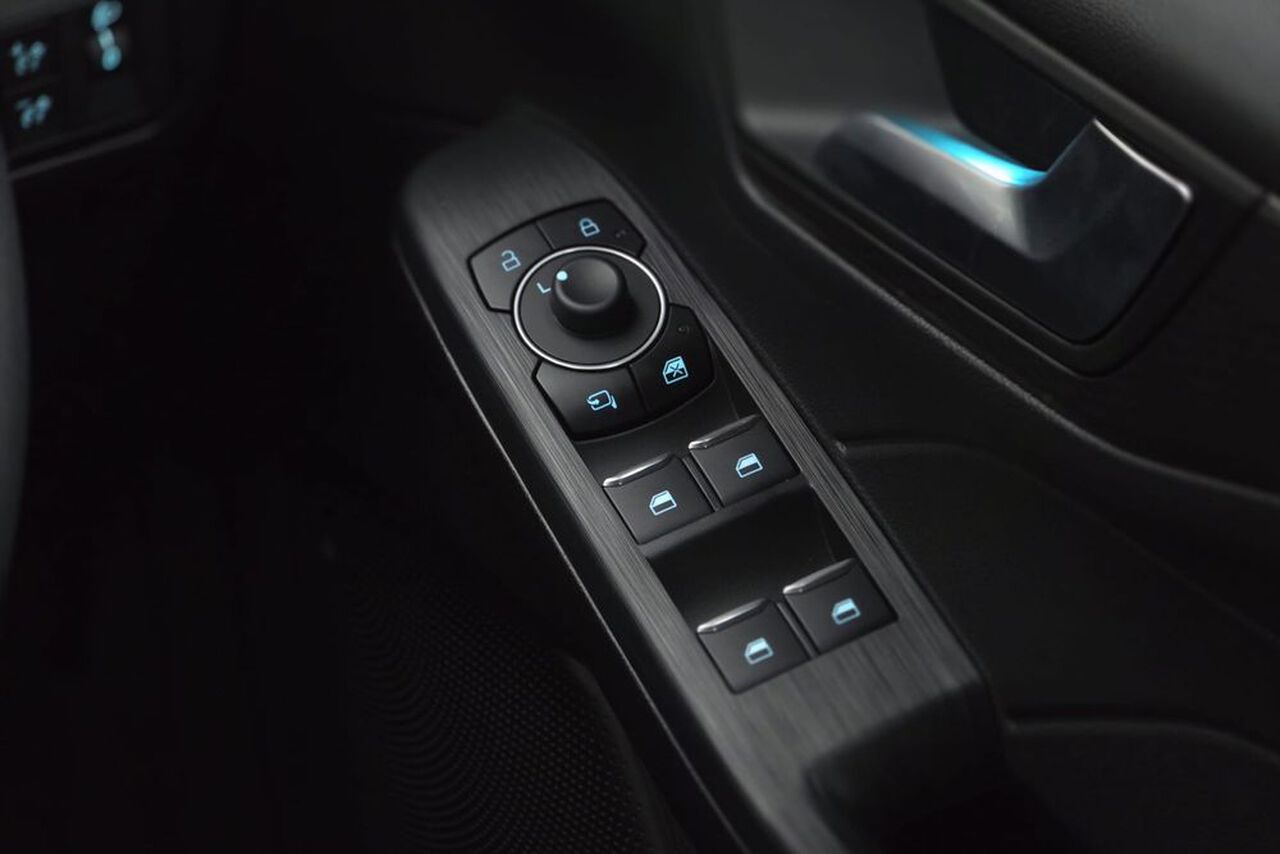 FORD KUGA, , hi-res