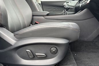 MG MOTOR UK HS, , hi-res