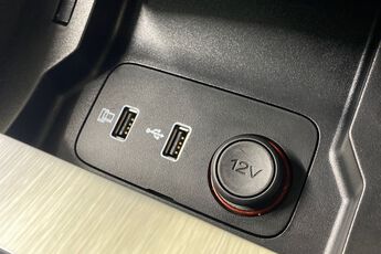 MG MOTOR UK HS, , hi-res