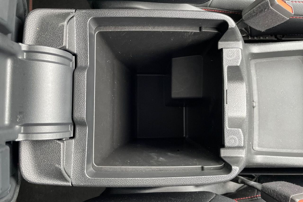 FORD KUGA, , hi-res