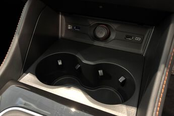 MG MOTOR UK HS, , hi-res