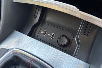 MG MOTOR UK HS, , hi-res
