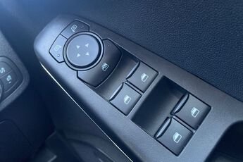 FORD FIESTA, , hi-res