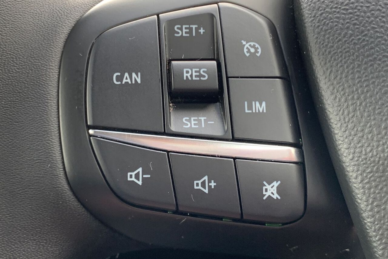 FORD FIESTA, , hi-res