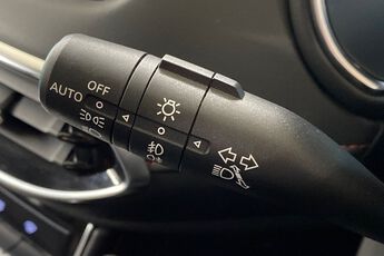 MG MOTOR UK HS, , hi-res