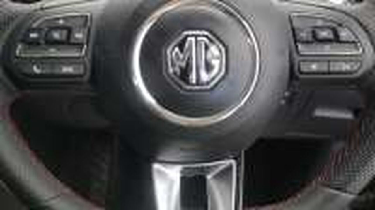 MG MOTOR UK HS, , hi-res