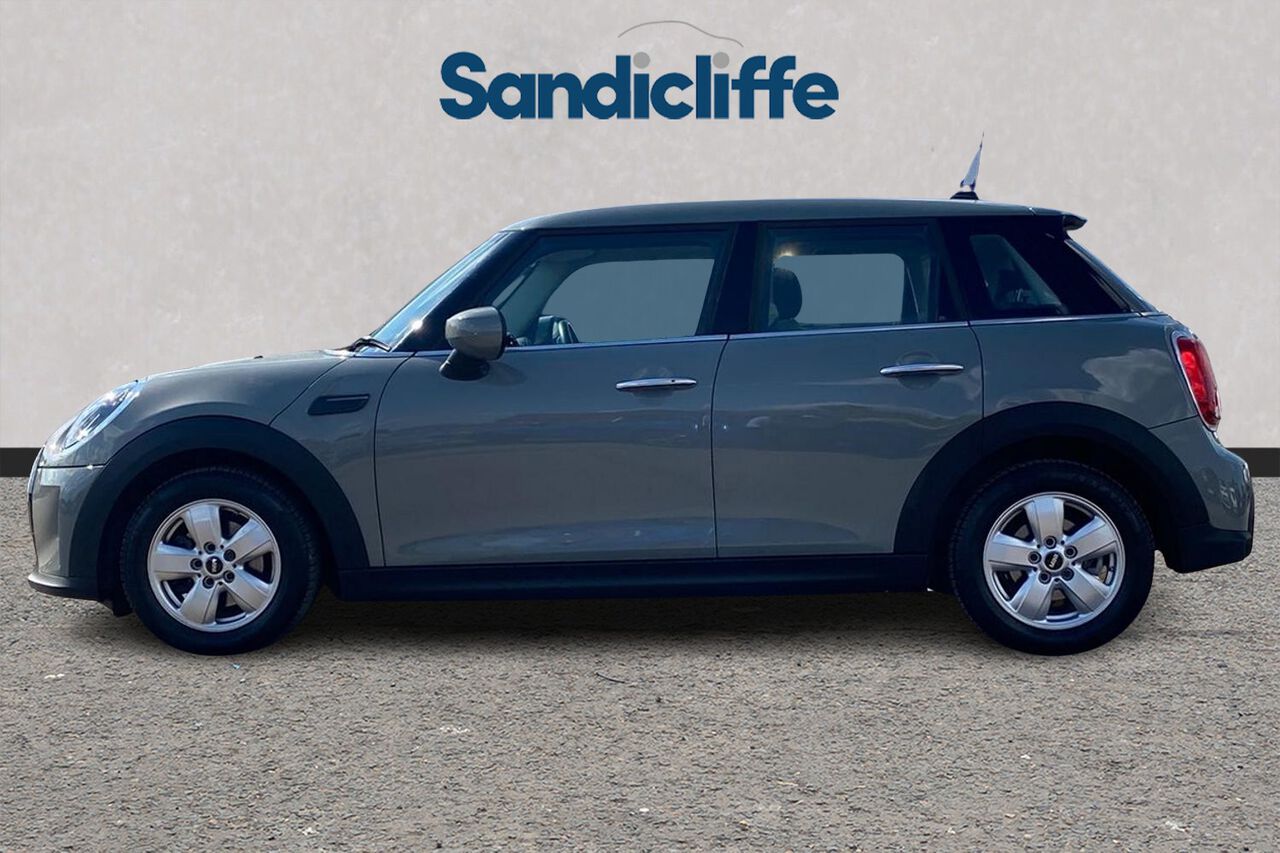 MINI HATCHBACK, , hi-res