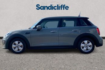 MINI HATCHBACK, , hi-res