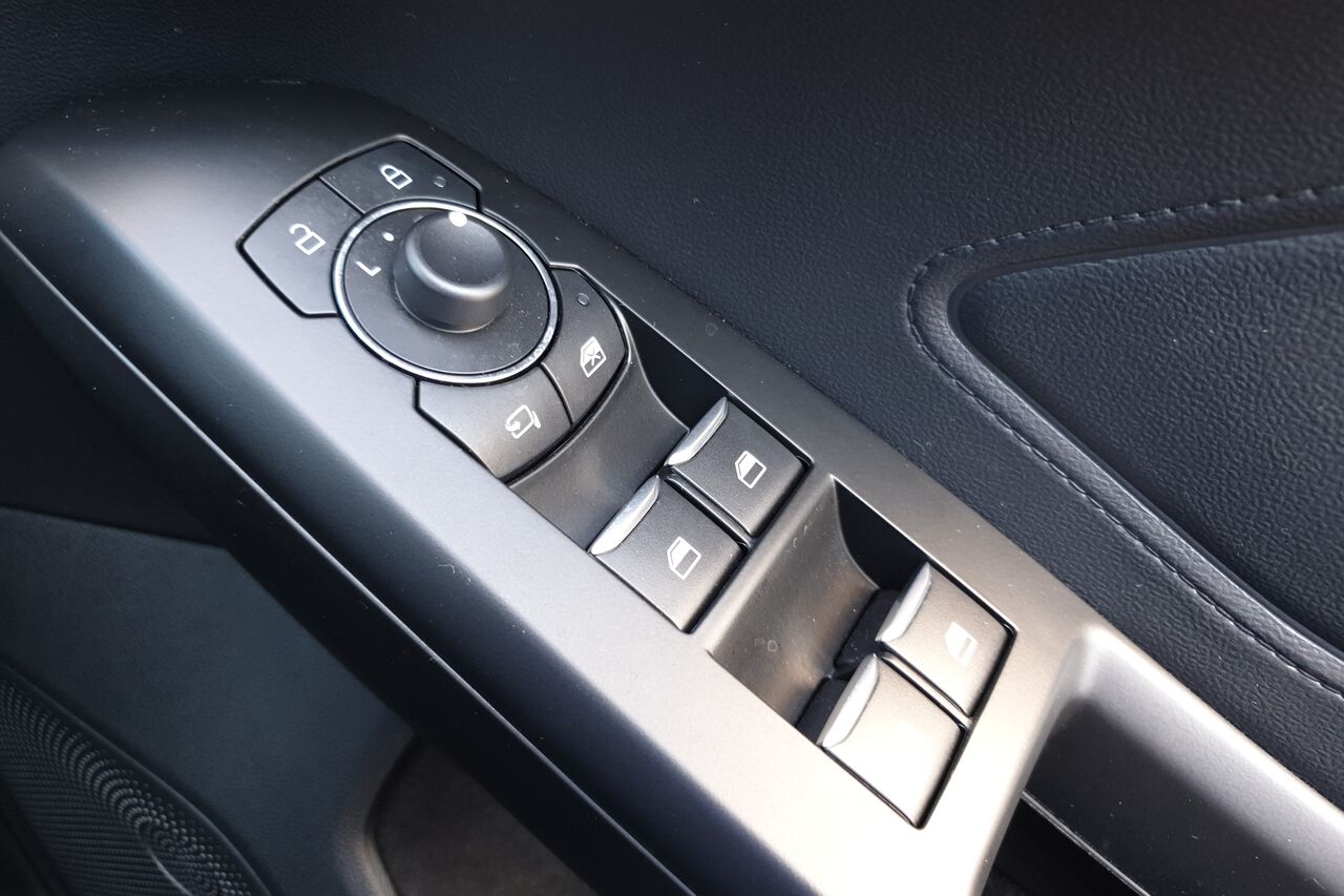 FORD FOCUS, , hi-res