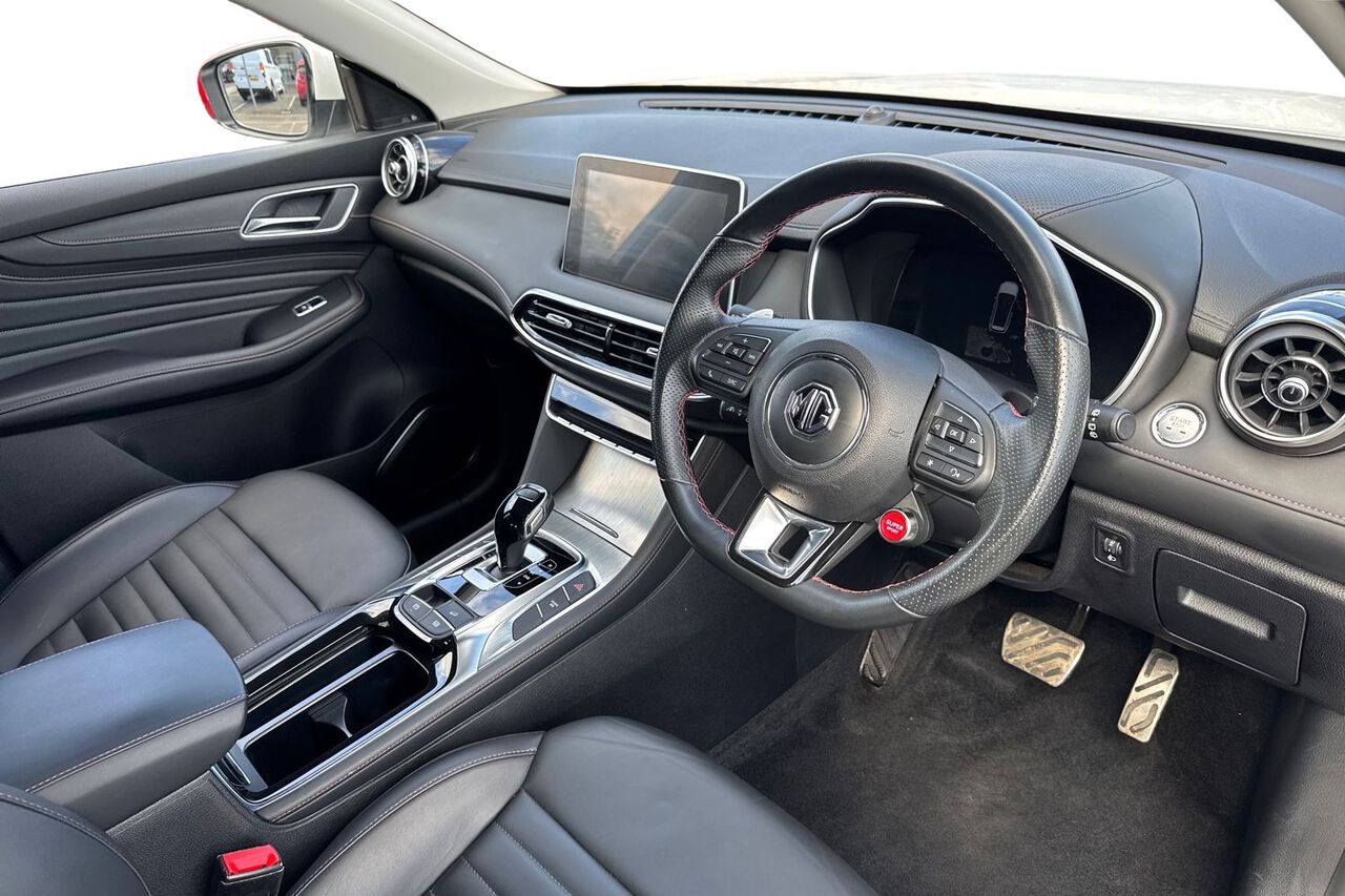 MG MOTOR UK HS, , hi-res
