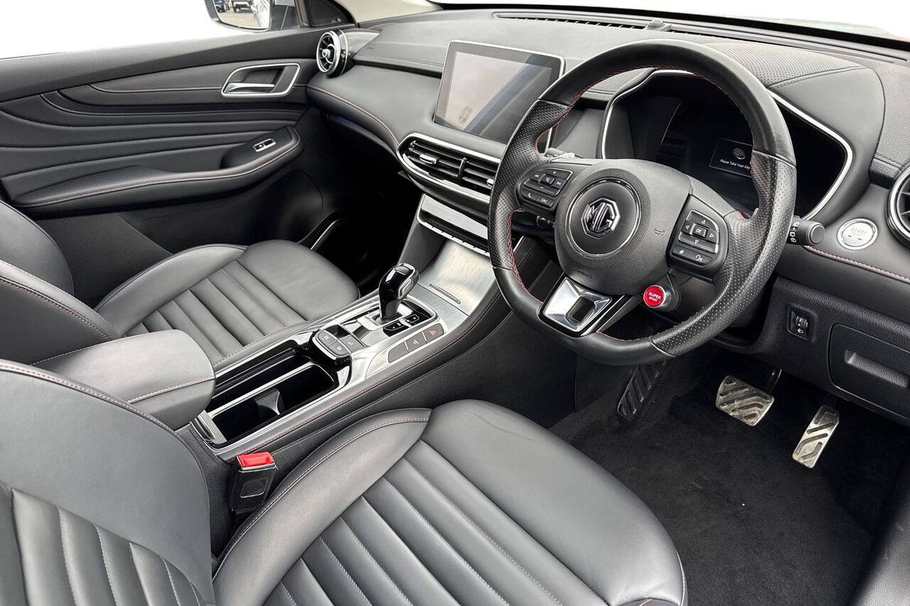 MG MOTOR UK HS, , hi-res