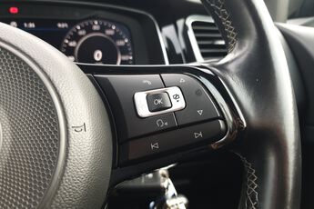 VOLKSWAGEN GOLF, , hi-res