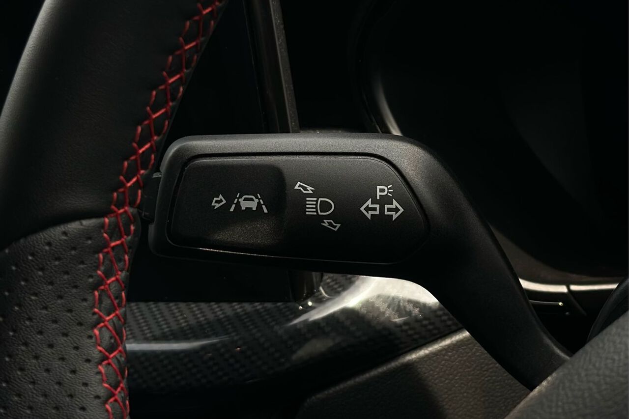 FORD FOCUS, , hi-res