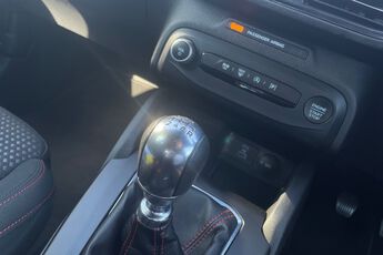 FORD FOCUS, , hi-res