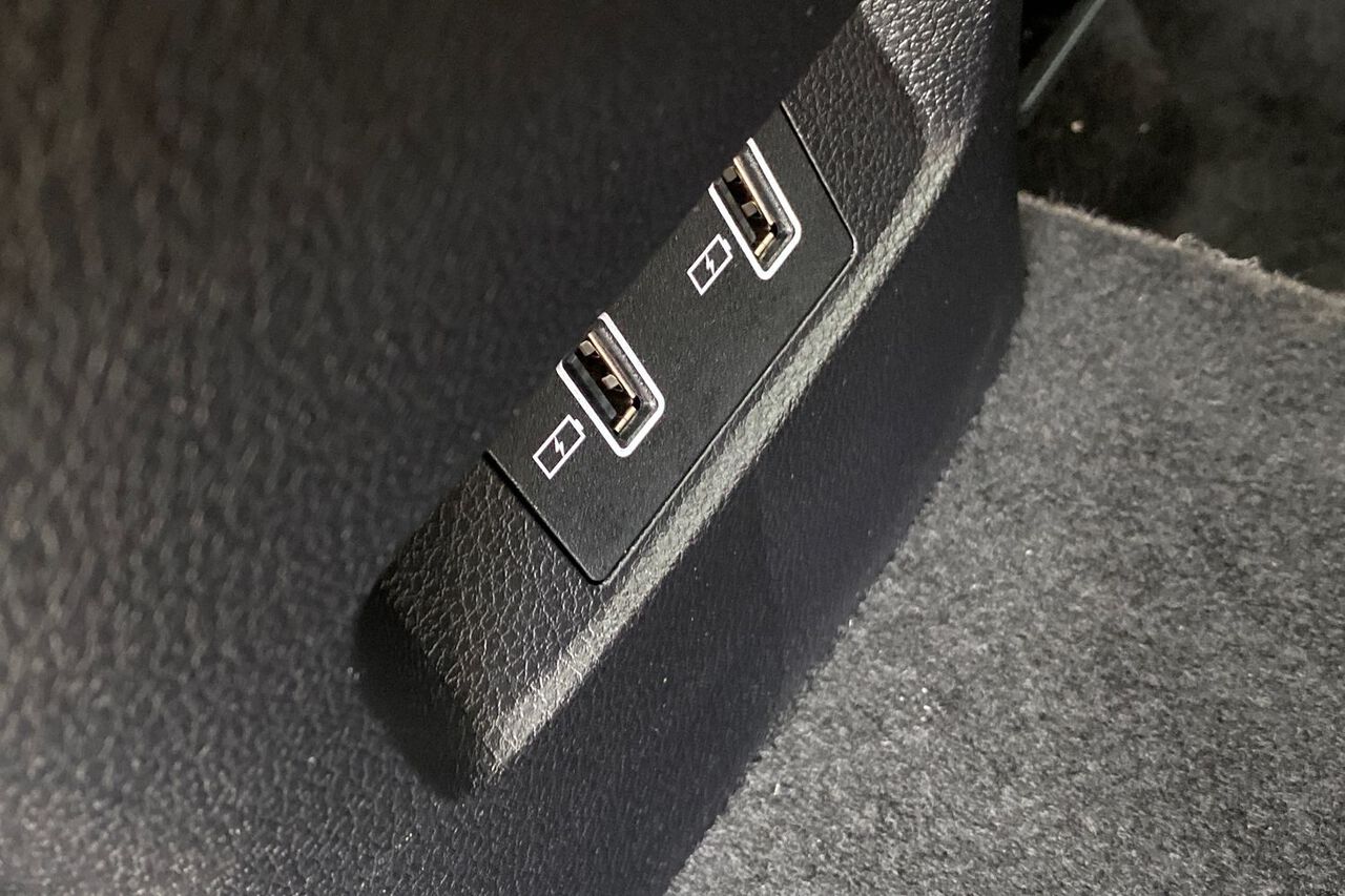 MG MOTOR UK HS, , hi-res
