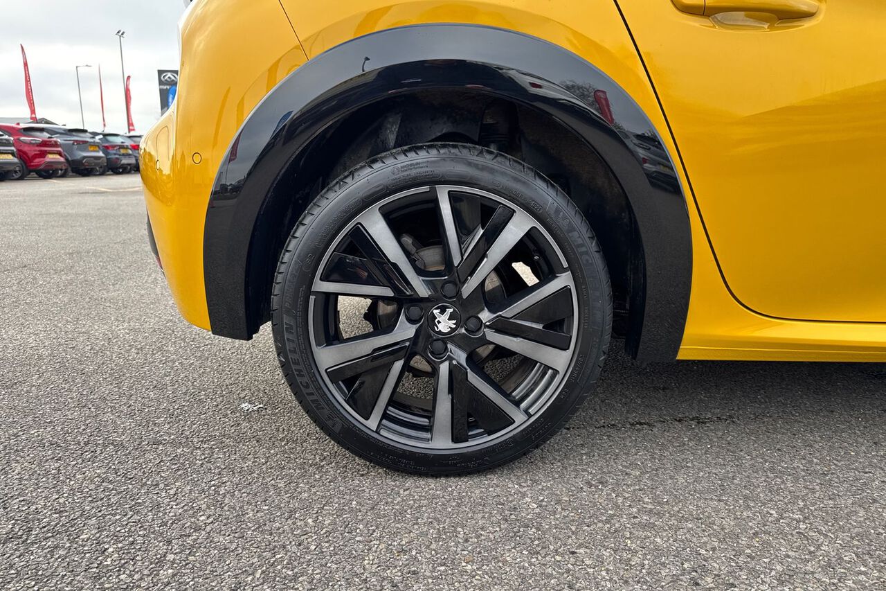 PEUGEOT 208, , hi-res
