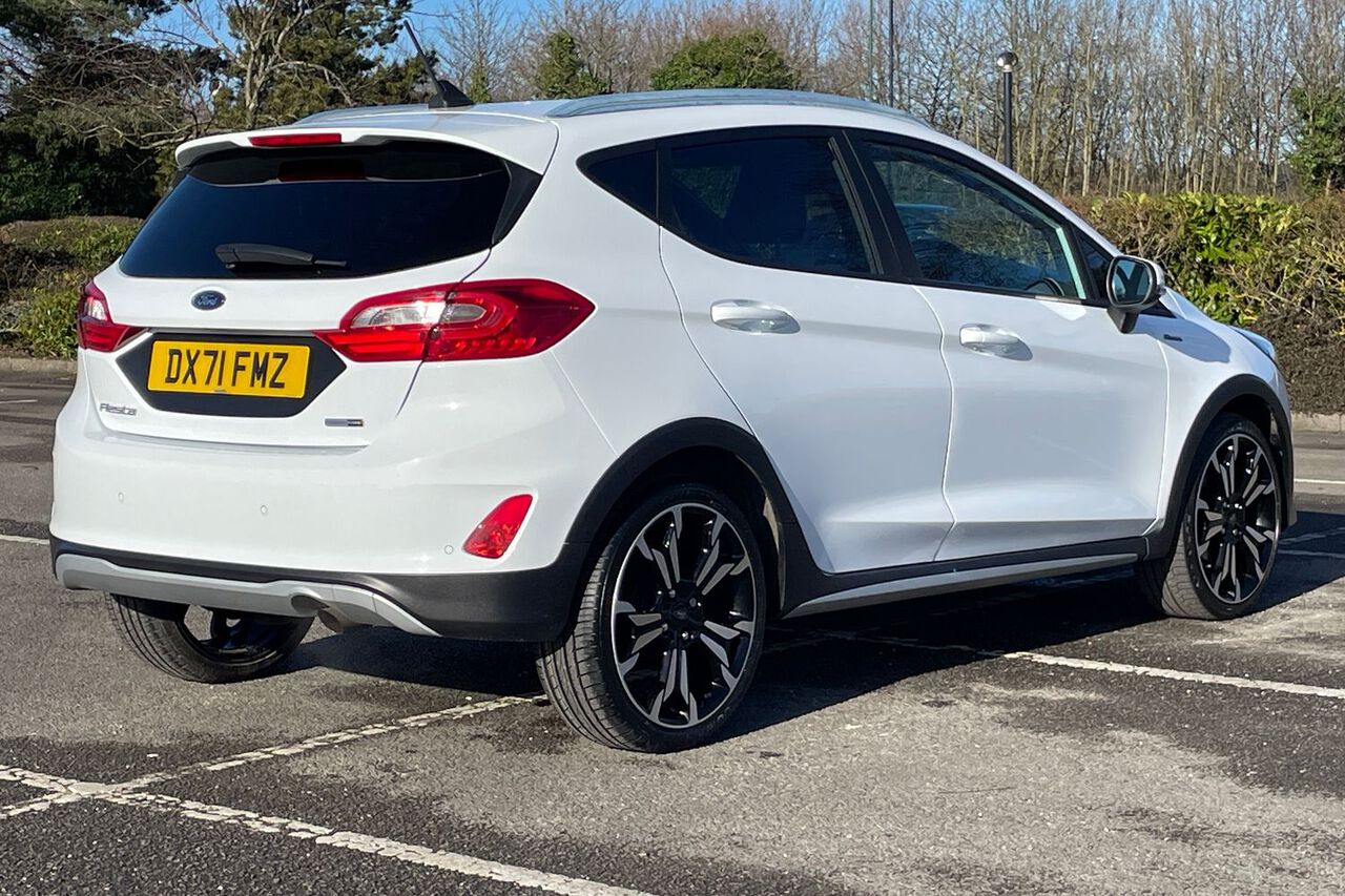 FORD FIESTA, , hi-res