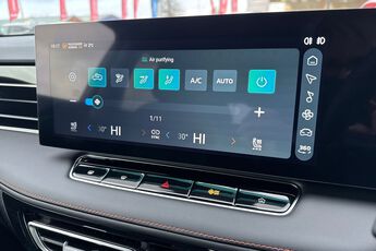 MG MOTOR UK HS, , hi-res