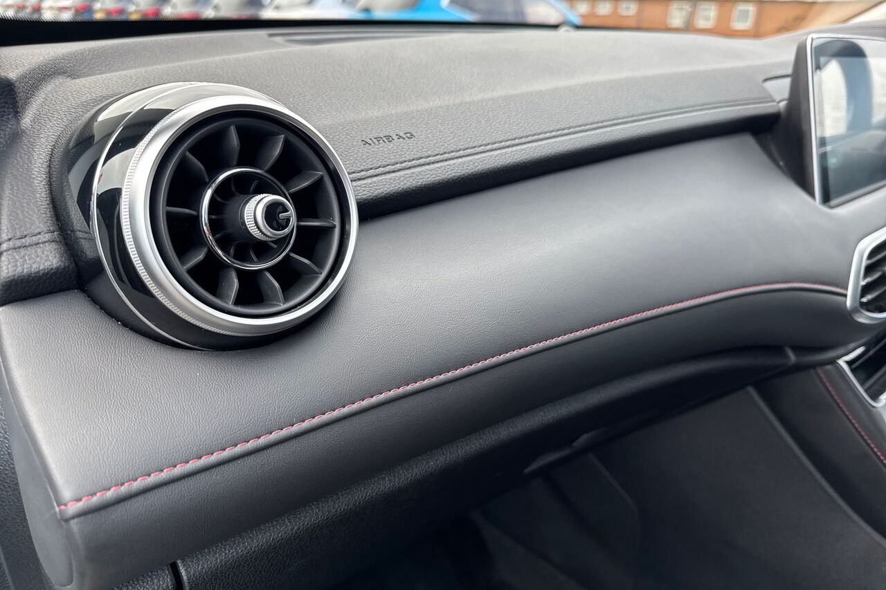 MG MOTOR UK HS, , hi-res