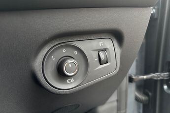 MG MOTOR UK ZS, , hi-res