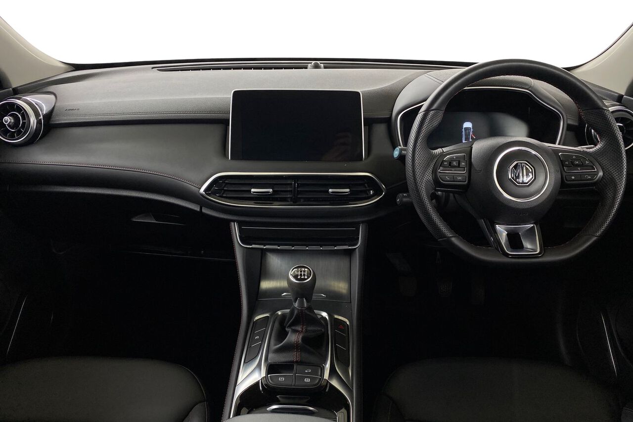 MG MOTOR UK HS, , hi-res