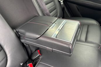 MG MOTOR UK HS, , hi-res